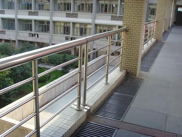 parts stainless steel 304 staircase designs pipe railing balcony grill design