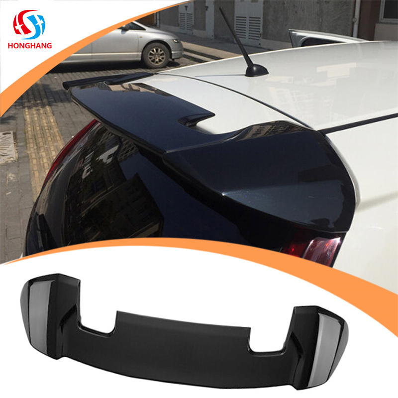 Honghang wholesale Exterior Accessories ABS Carbon Fiber With Brake Light Rear Spoiler For Honda Fit Jazz Hatchback