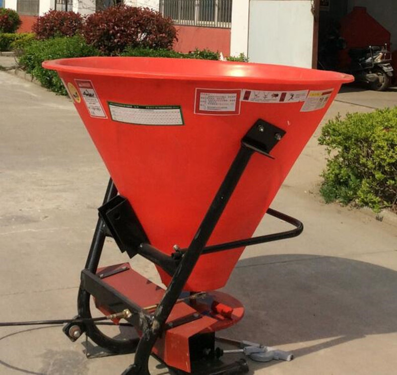 Manufacturers customize fertilizer spreaders of different specifications