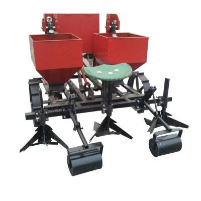 Agricultural tractor potato planters / potato seeder for  tractor / potato planting sowing machine