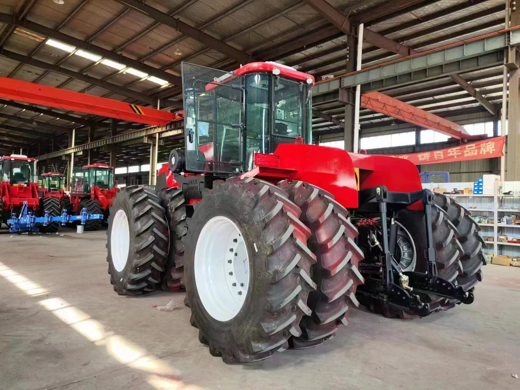 CASE tractor 650HP  Case IH Agricultural Tractor Available At Wholesale Price