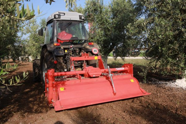 Farm Implement Maschio Heavy Duty Rotary Cultivator 3.0m Rotary Tiller for Sale