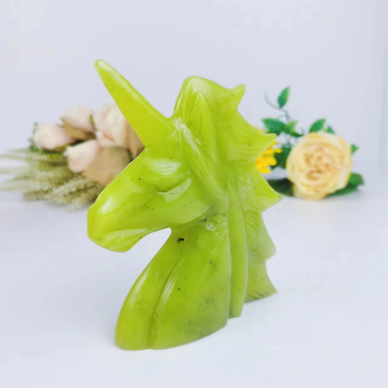 Healing Spiritual Stone Crystal Crafts Gemstone Unicorn Carving Lemon Jade Unicorn For Decoration