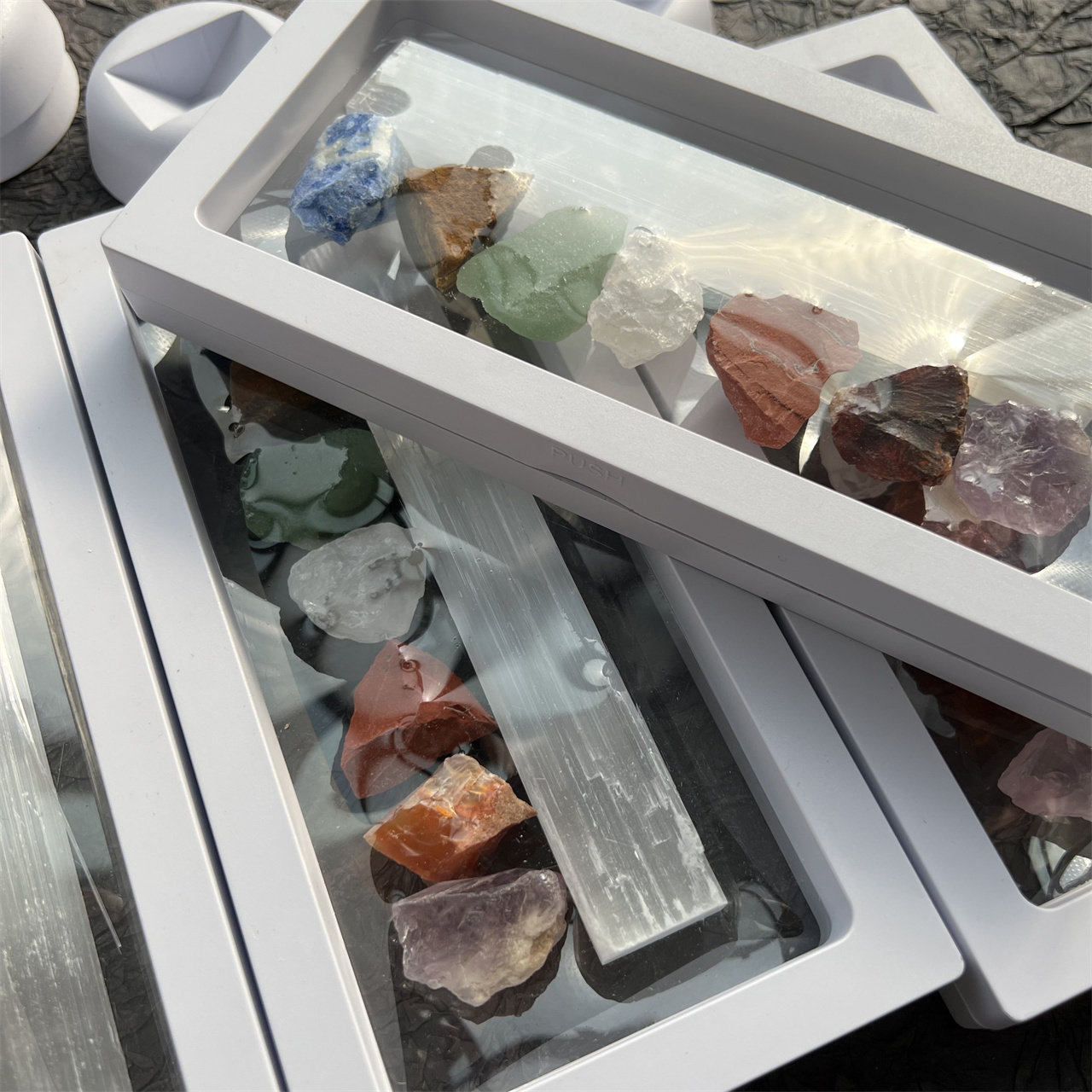 Natural  Crystal Gift Set of Seven Chakra Healing Stones Crystals in Raw Stone and Plaster Strips