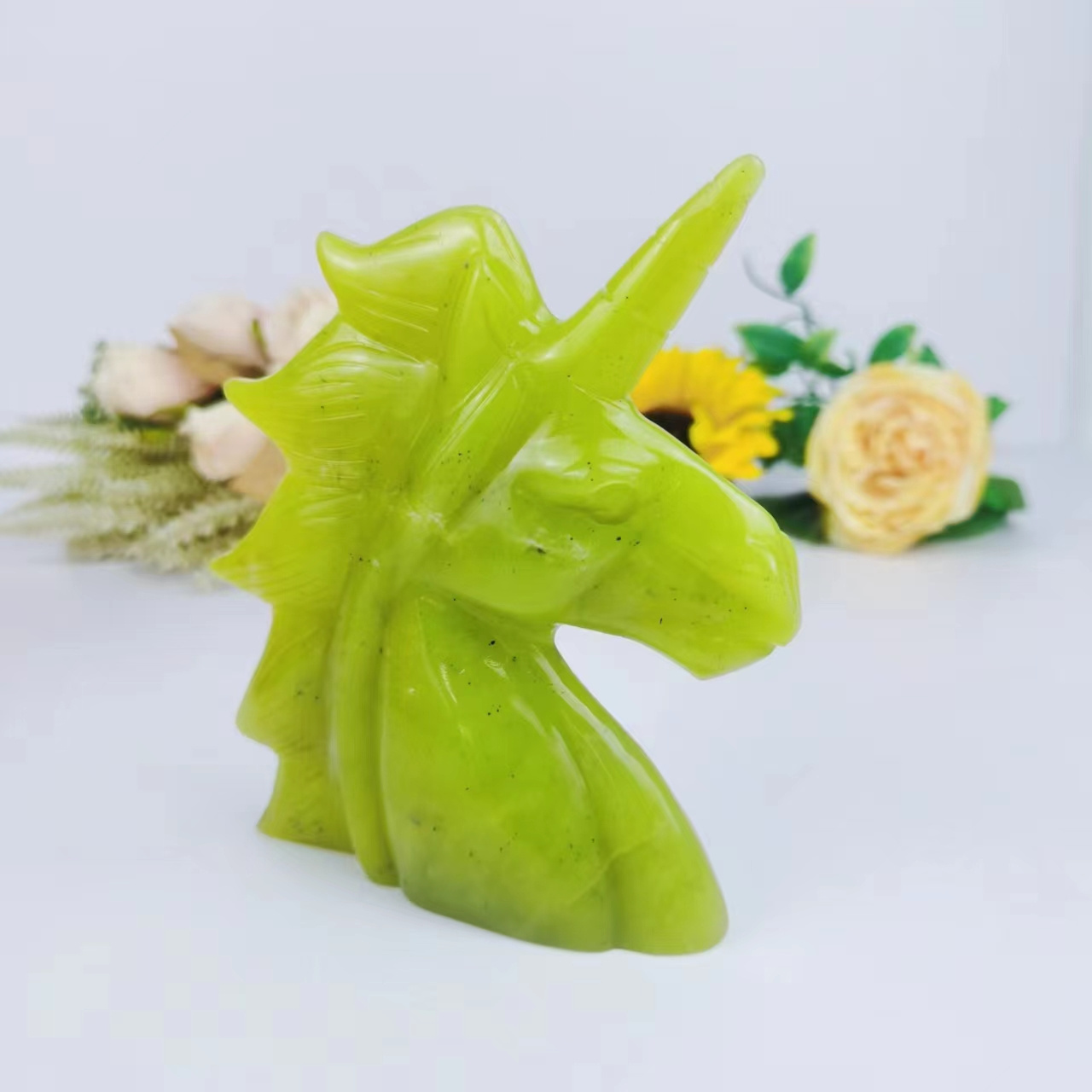 Healing Spiritual Stone Crystal Crafts Gemstone Unicorn Carving Lemon Jade Unicorn For Decoration