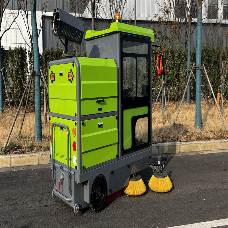 Electric Vacuum Sweeping And Washing Truck Mini Road Sweeper