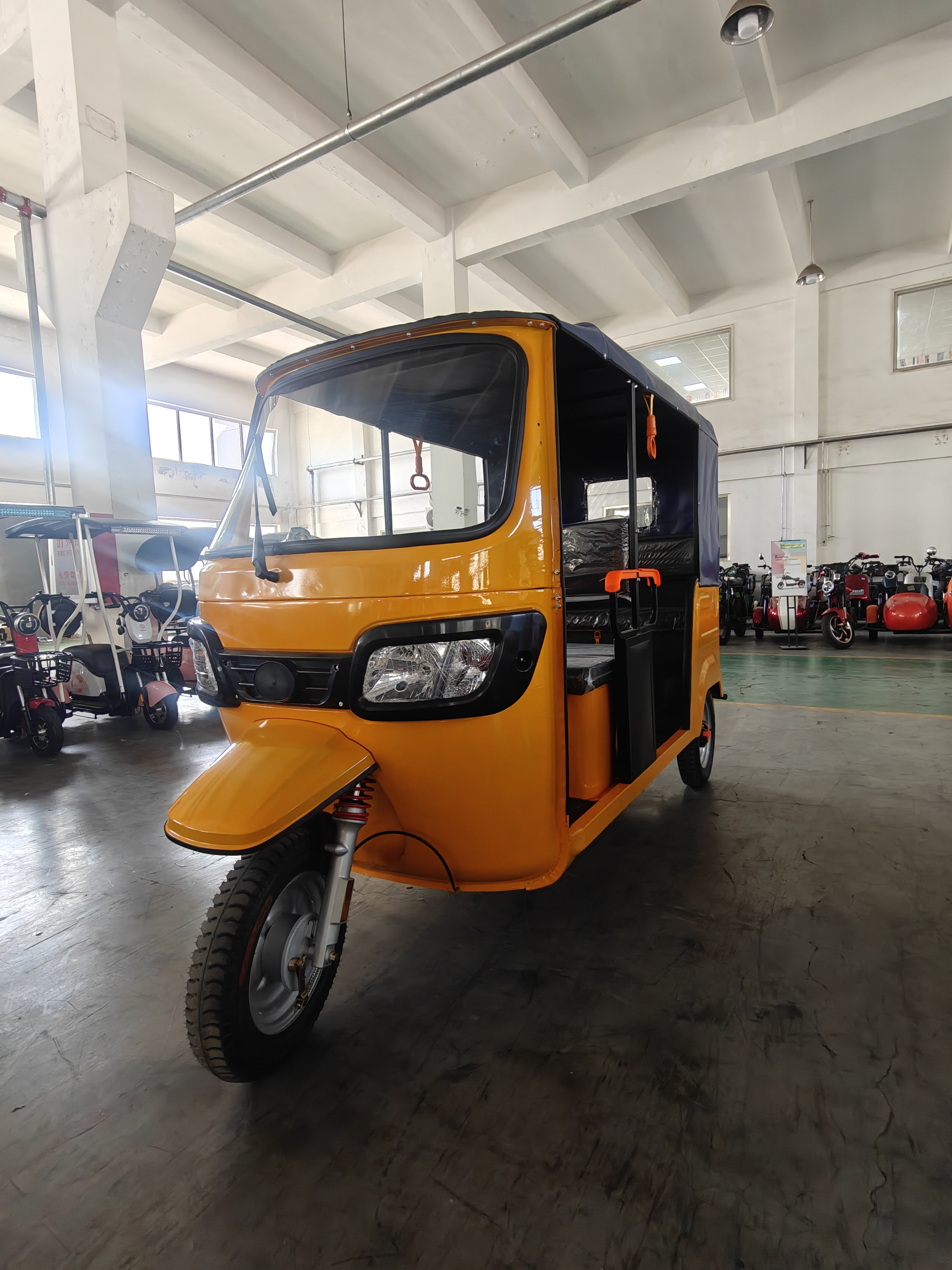 Hot sale China factory Popular Design Electric tricycle  tuk tuk tricycles