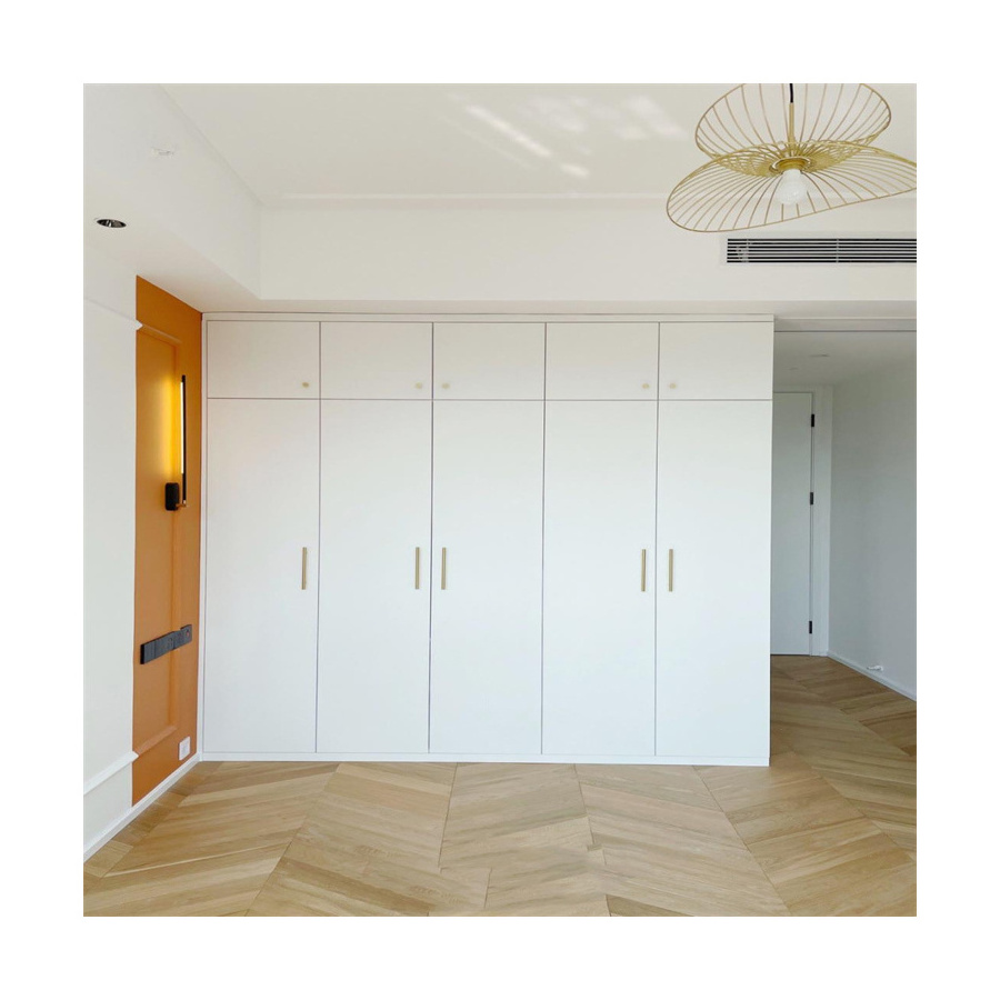 Customized Closet With Sliding Door  2.0M Acrylic Surface Simple Modern Designs Wooden Wardrobe