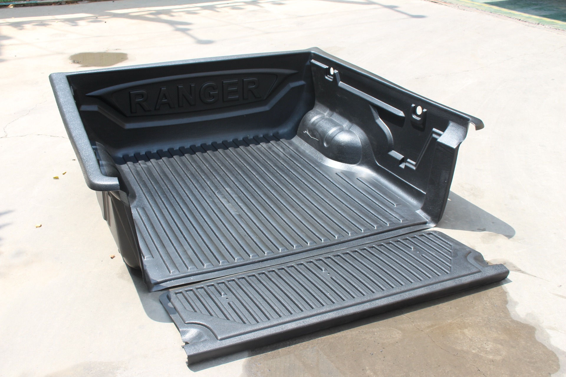 Good selling Pickup 4X4 Truck Bedliners bed liner For ranger Double row inside flanging