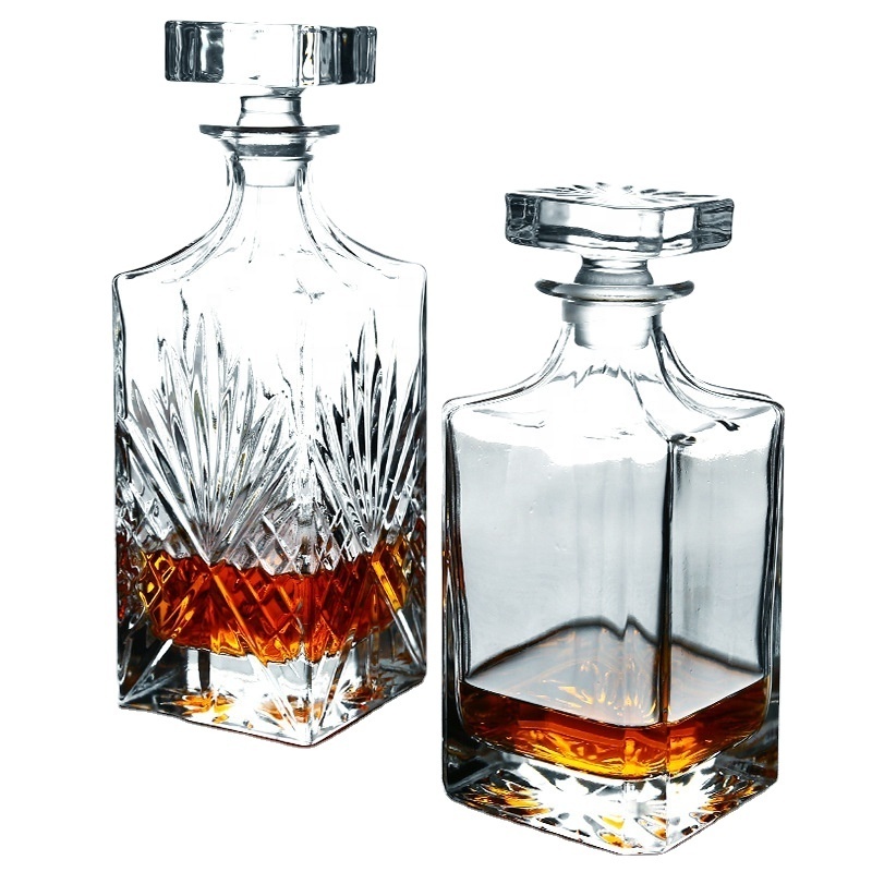 New Design Wholesale High quality Vodka Whiskey Gallon Wine Champagne Decanter Glass Bottles with Screw glass stopper