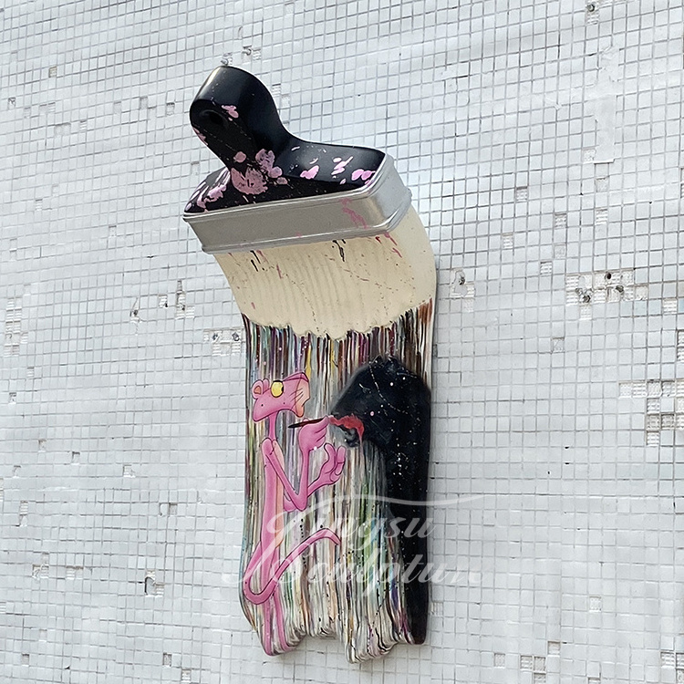 Modern design indoor wall decoration custom cartoon pink panther painting fiberglass paintbrush statue