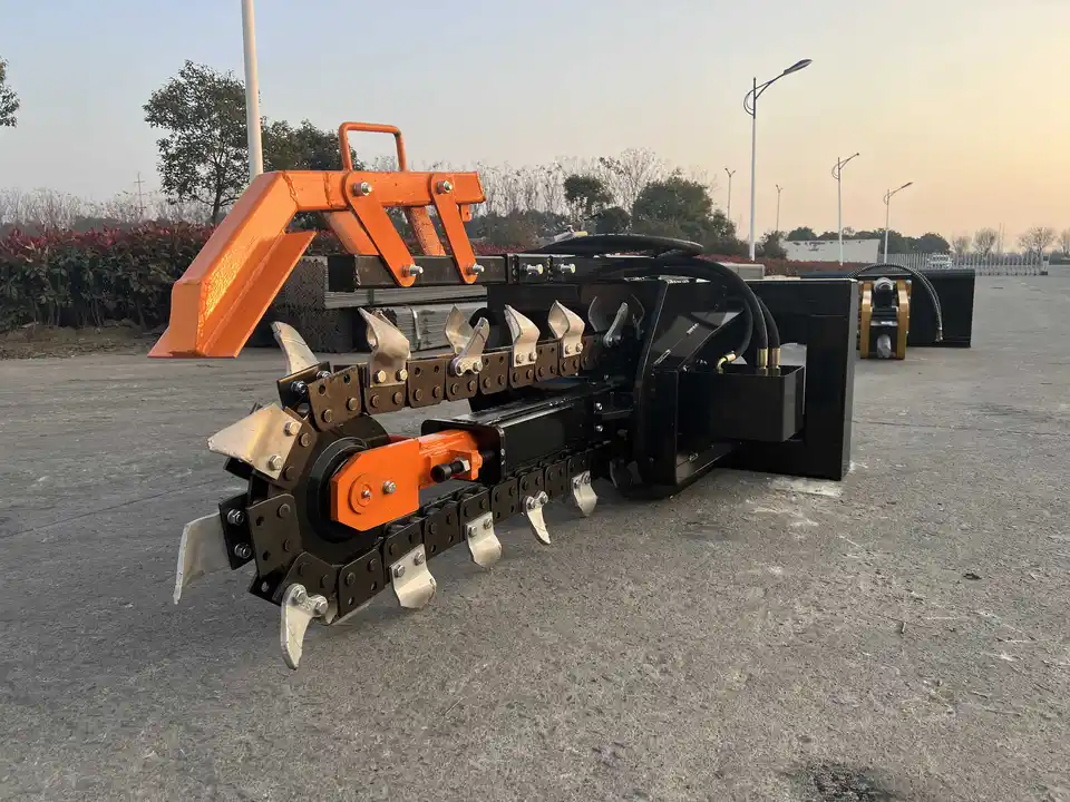 Agricultural machinery chain saw trencher implement for skid loader