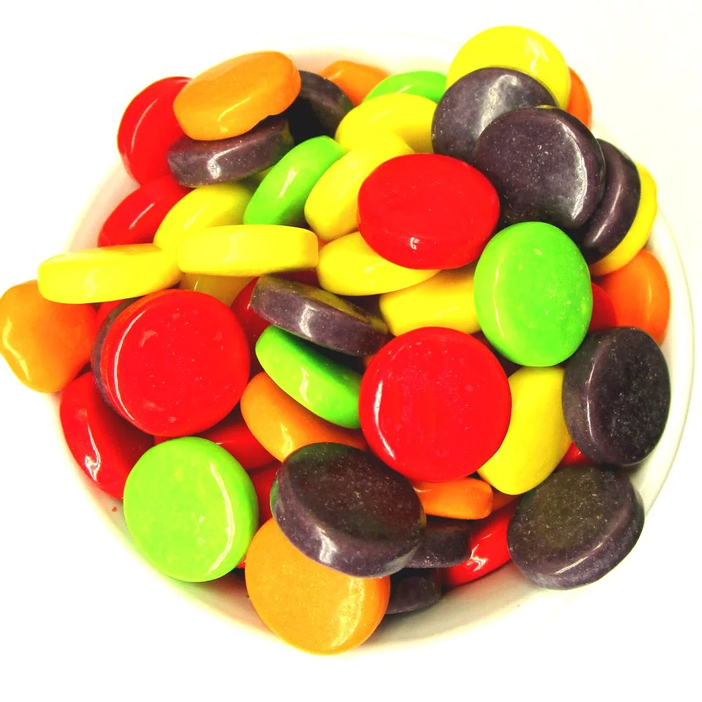 Factory wholesale 500g/1kg Halal bulk Button shape sour fruit flavour round crispy chewy candy gummy