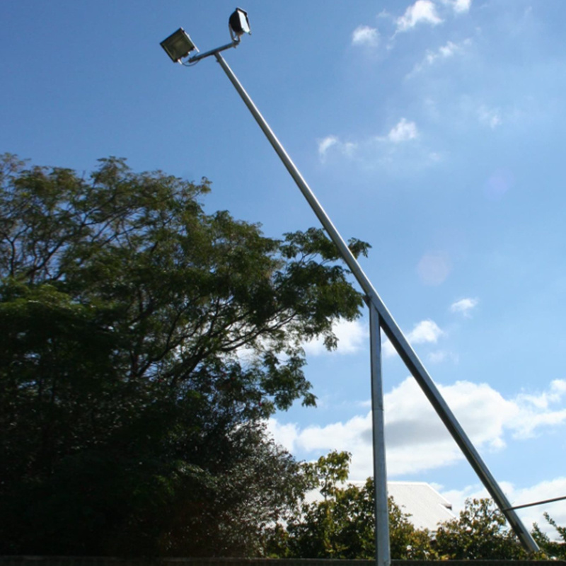 Hot selling galvanized steel mid hinged folding led street lighting pole