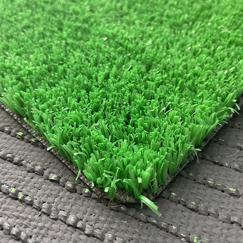 Economic wholesale artificial grass wall outdoor grass carpet green artificial grass turf for landscaping