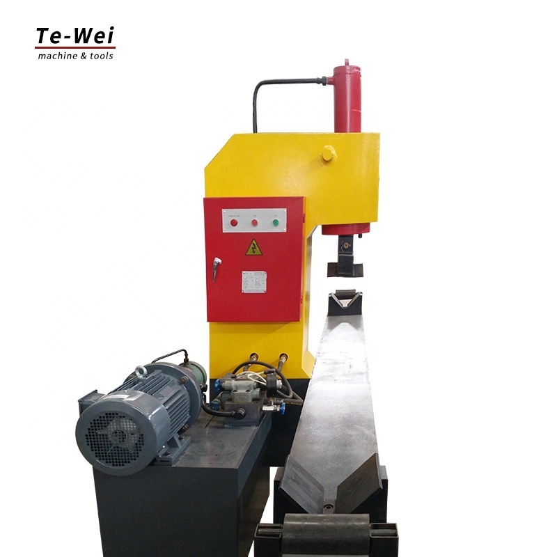 Steel Pipe / Tube / Light Pole Straightening Machine