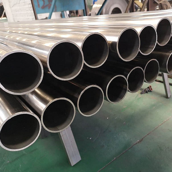 Astm Jis Sus 304 Erw Welded Stainless Steel Pipe For Chemical Engineering