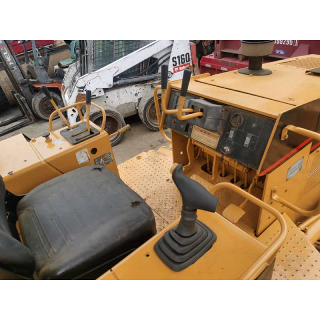 Used Second Hand CAT D6G Bulldozer Caterpillar D6 D6G D6H D6R Dozer for sale in BEST CONDITION for sale in shanghai