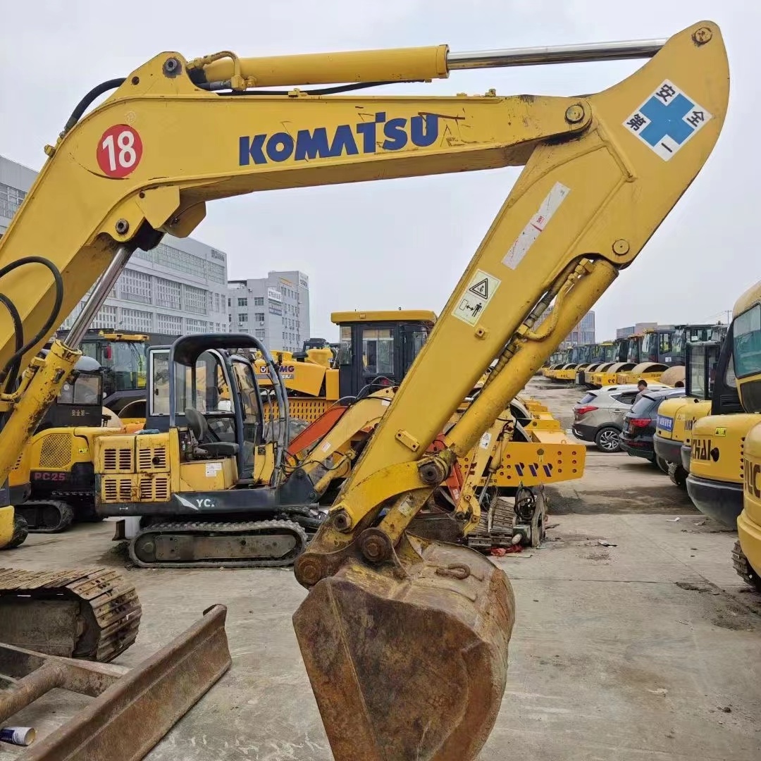 Japansecond-hand Excavator Used Komatsu PC60 Excavator For Sale Small Excavator Epa Used Second-hand PC60 on sale in shanghai