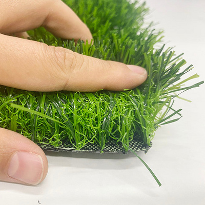 Anti-UV Synthetic Artificial Turf Grass Comfortable Nature Green Artificial Grass for Garden High Density Synthetic Turf