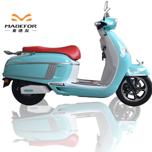 famous brand MADEFOR  2023 Newest Design Eec Eoc Classic Vintage High Quality 2000w Long Range 80km Electric Scooter For Europe