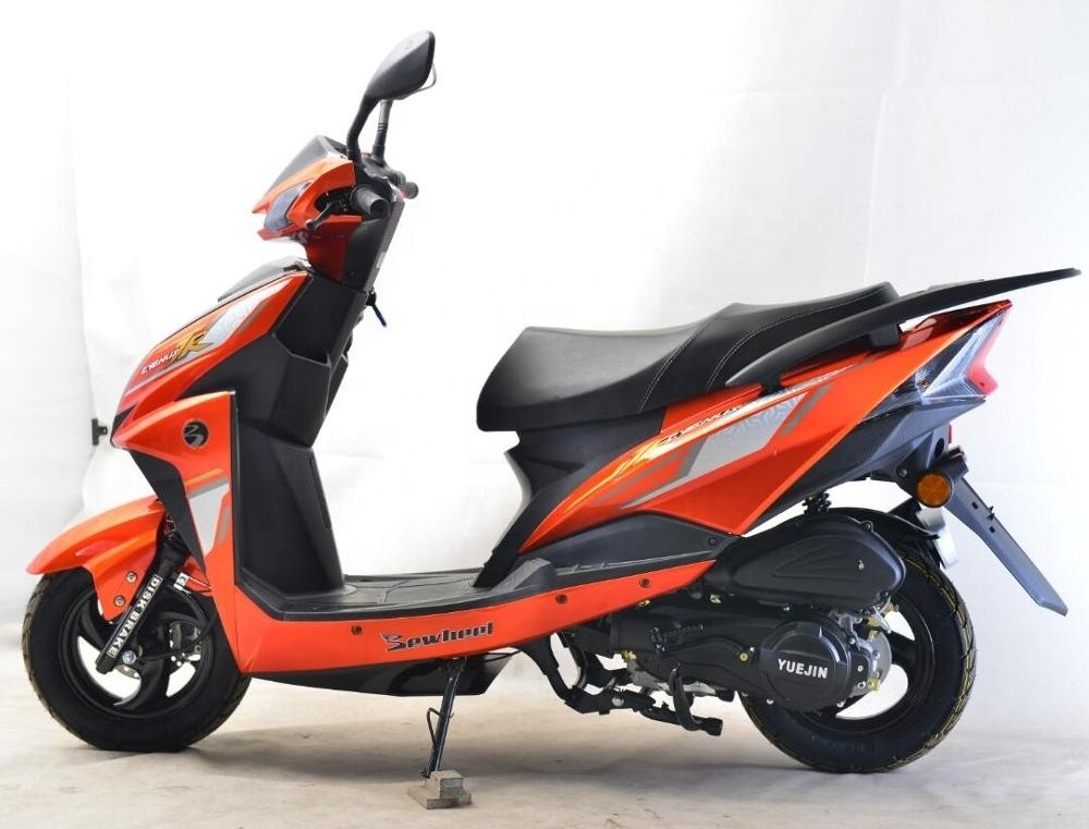 China High Quality Gas Scooter 125cc