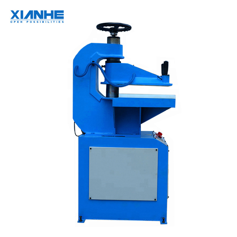 10T China small manual hydraulic swing arm clicker press cutting shoe making machine for slipper cutting