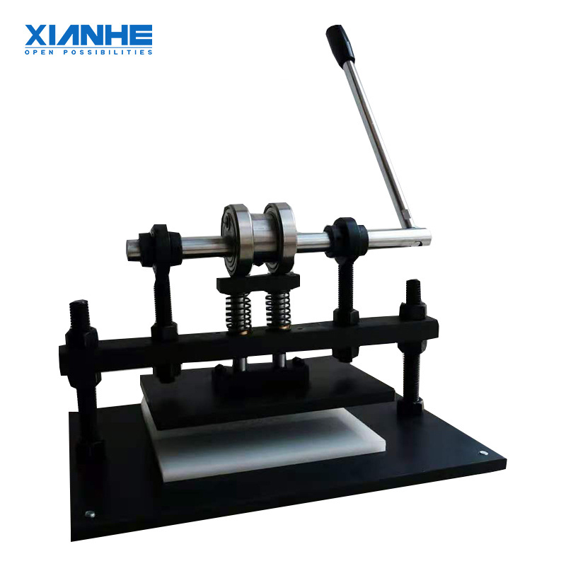 Manual leather die cutting machine