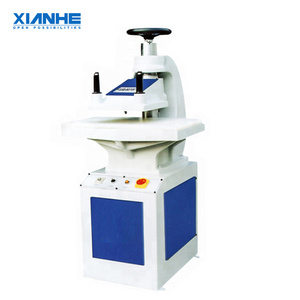 10T China small manual hydraulic swing arm clicker press cutting shoe making machine for slipper cutting