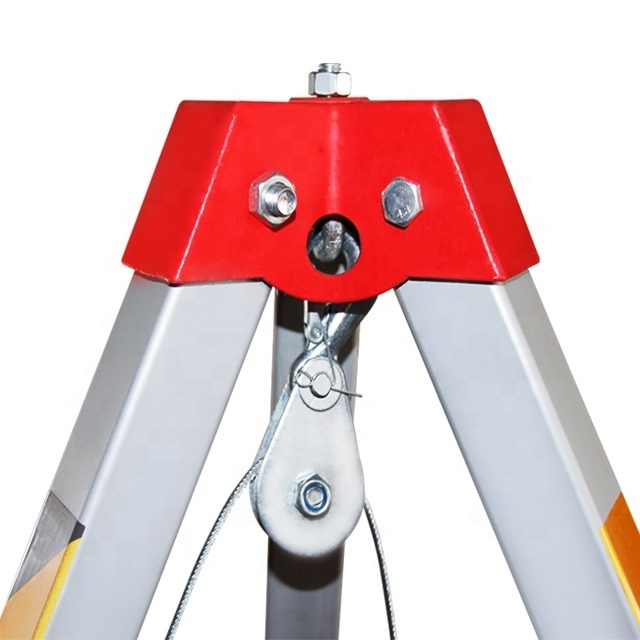 Professional hand winch rescue tripod