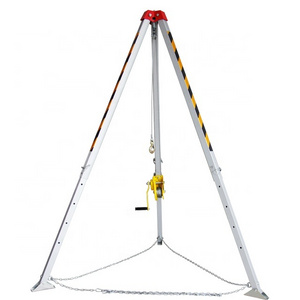 Professional hand winch rescue tripod