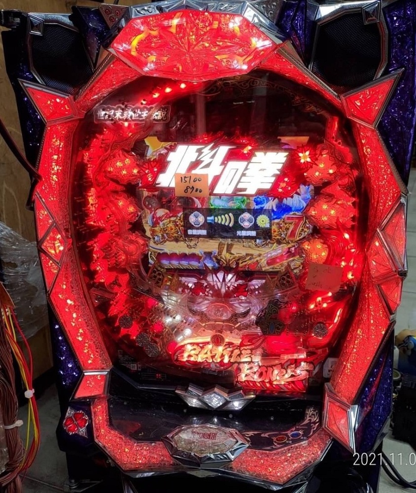 CR HOKUTO NO KEN 6 KENOH Fist of the North Star Anime Japan Pachinko Pinball Game Machine Used