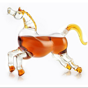 ODM / OEM Horse Shaped Vodka Whiskey Shot Glass Bottle Drinking Home Bar Decanter