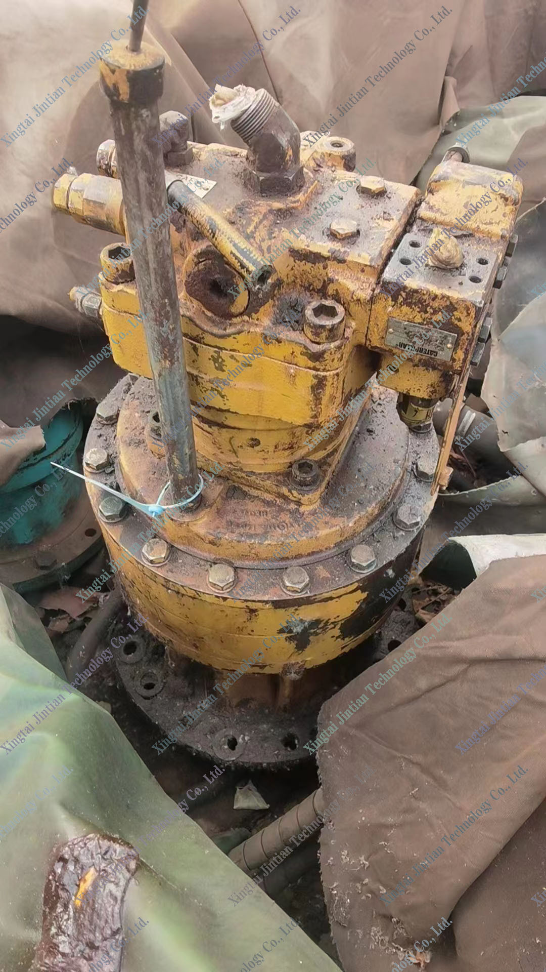 High quality Used Excavator Swing Drive 325c Swing Motor 1799775