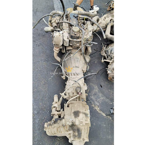 Used Auto Parts 4 Cylinders Complete Truck Pickup Diesel Engine QD32 CYQD32Ti Engine Assembly With 4WD Transmission