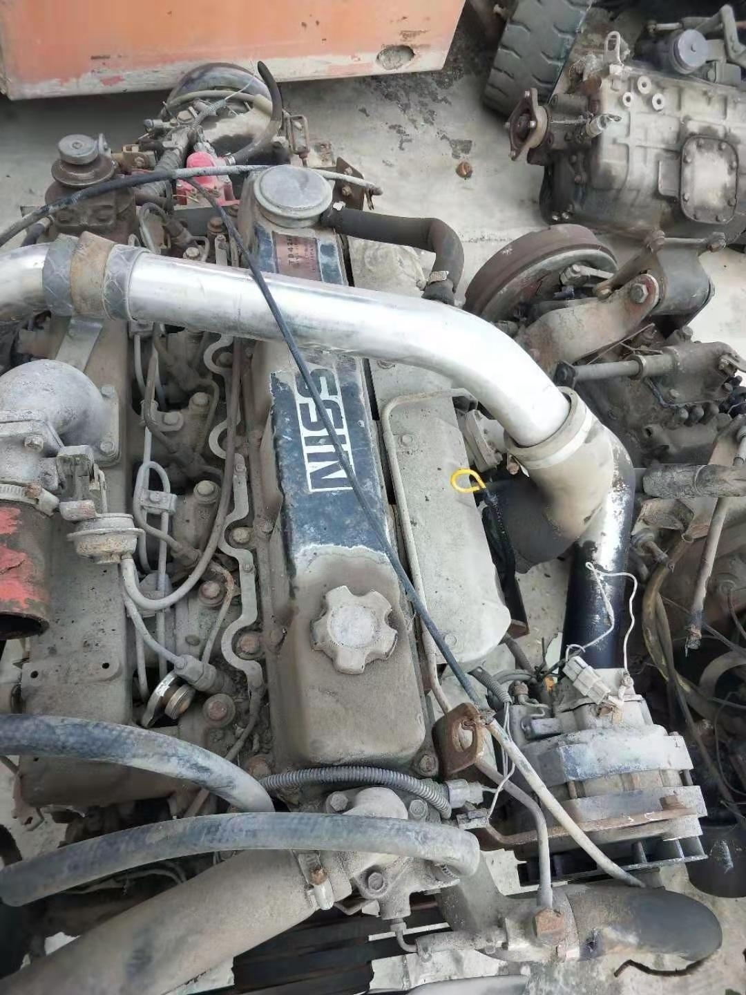 Orginal Used Complete TD42 TD42T TD42TI Engine For Nissan with four-wheel drive gearbox