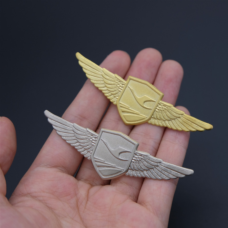 Manufacturer Customized Logo Aviator Wing Metal Pin Badge Custom Lapel Enamel Pin