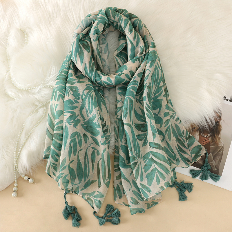 Newest Summer Women Wraps Oversized Printed Shawl Scarves Blue White Flower Printed Soft Cotton Voile Beach Cover Scarf