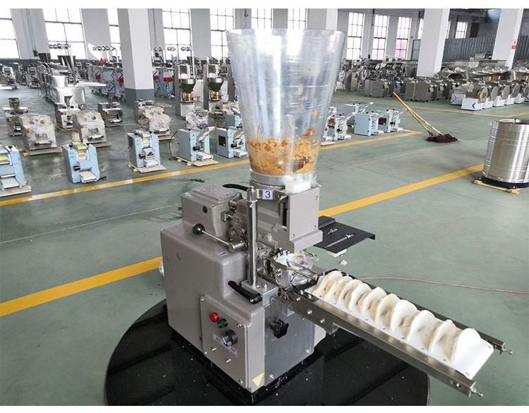 CE / 110 V / 220 V Desktop Automatic dumpling making machine / russia / pelmeni pierogi machine