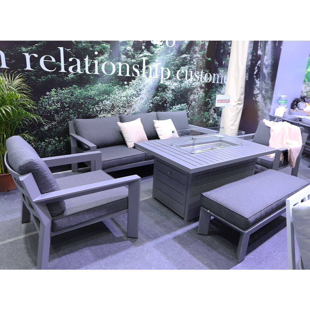 Hotel Furniture Sofa Aluminum Modern Metal Garden Outdoor Furniture Sofa Set with Fire Pit Table