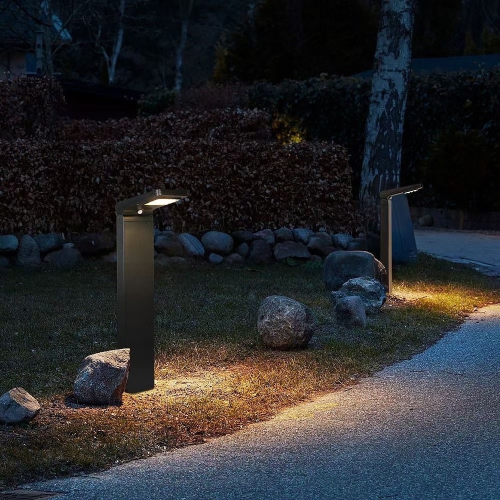 New Outdoor waterproof PathWay Lawn Stake Led Garden Lights Led Solar Lamp