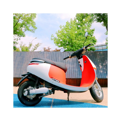 Wholesale 2000w 150km Long Range Electric Scooter 45km/h Cheap Electric Scooter Moped