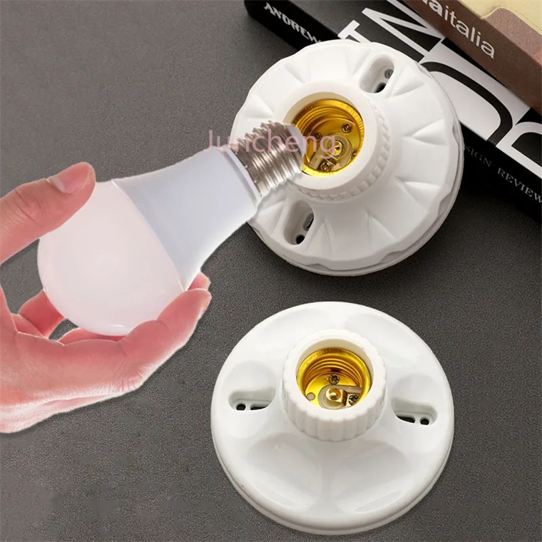 Manufacturer supplies American E26 plastic lamp holder 250v 660w E26 Socket Plastic Lamp Holder