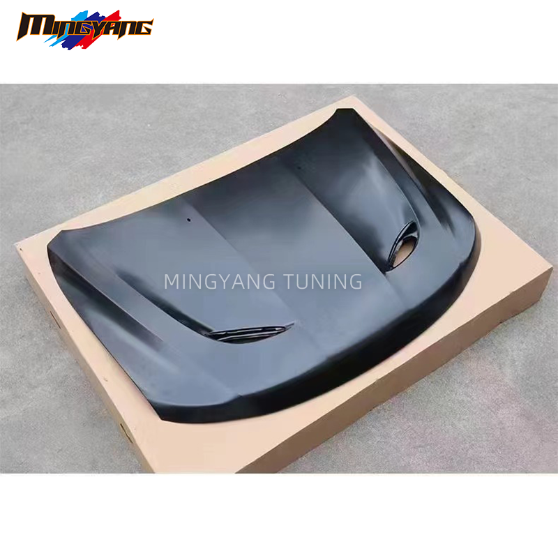 New arrival SRT8 style hood bonnet cover car bumpers body kit for Jeep Grand Cherokee 2014 upgrade to SRT8 bodykit