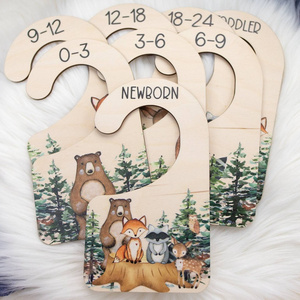 Custom Woodland animal Baby Closet Size Hanger Nursery Clothes Organizers daily necessities Baby Closet wooden Wardrobe Dividers