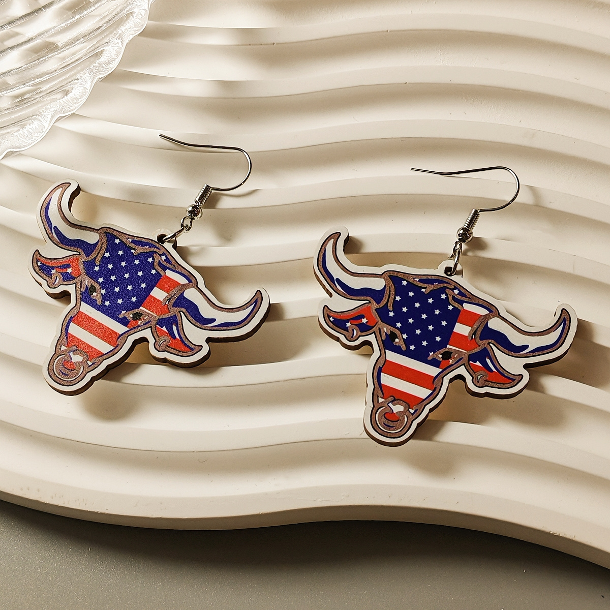 New popular Independence Day earrings Red white Blue striped print wooden earrings in the color of the flag