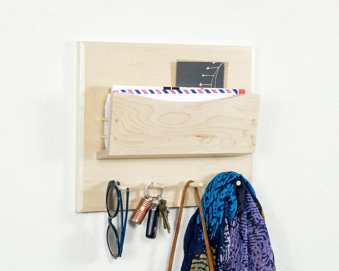 Wholesale Wood Mail and Key Organizer Small Entryway Organizer for Keys Handmade Wood Mail Shelf