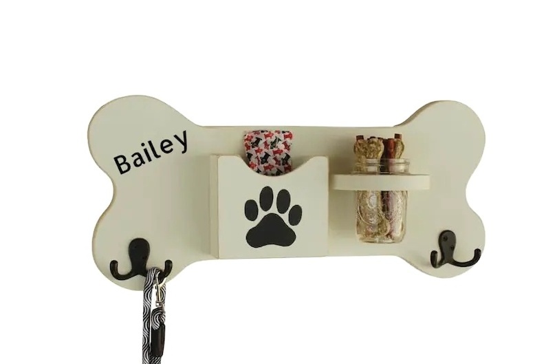 JUNJI Personalized Wood Dog Leash Holder with Doggie Treat Mason Jar Dog Lovers Gift Wood Wall Shelf with Leash Hooks