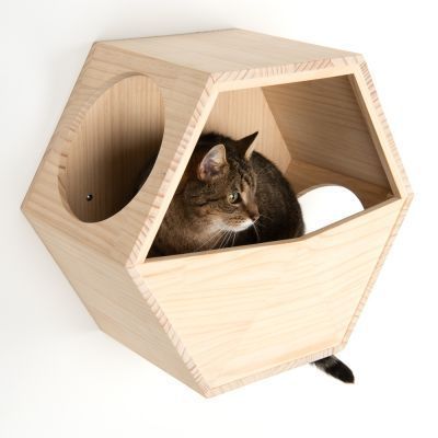 JUNJI Wall Mounted Cat Den Hexagon Wall Mounted Pet Furniture Wooden Cat Climbing Shelf Wood Cat House