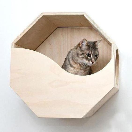 JUNJI Wall Mounted Cat Den Hexagon Wall Mounted Pet Furniture Wooden Cat Climbing Shelf Wood Cat House